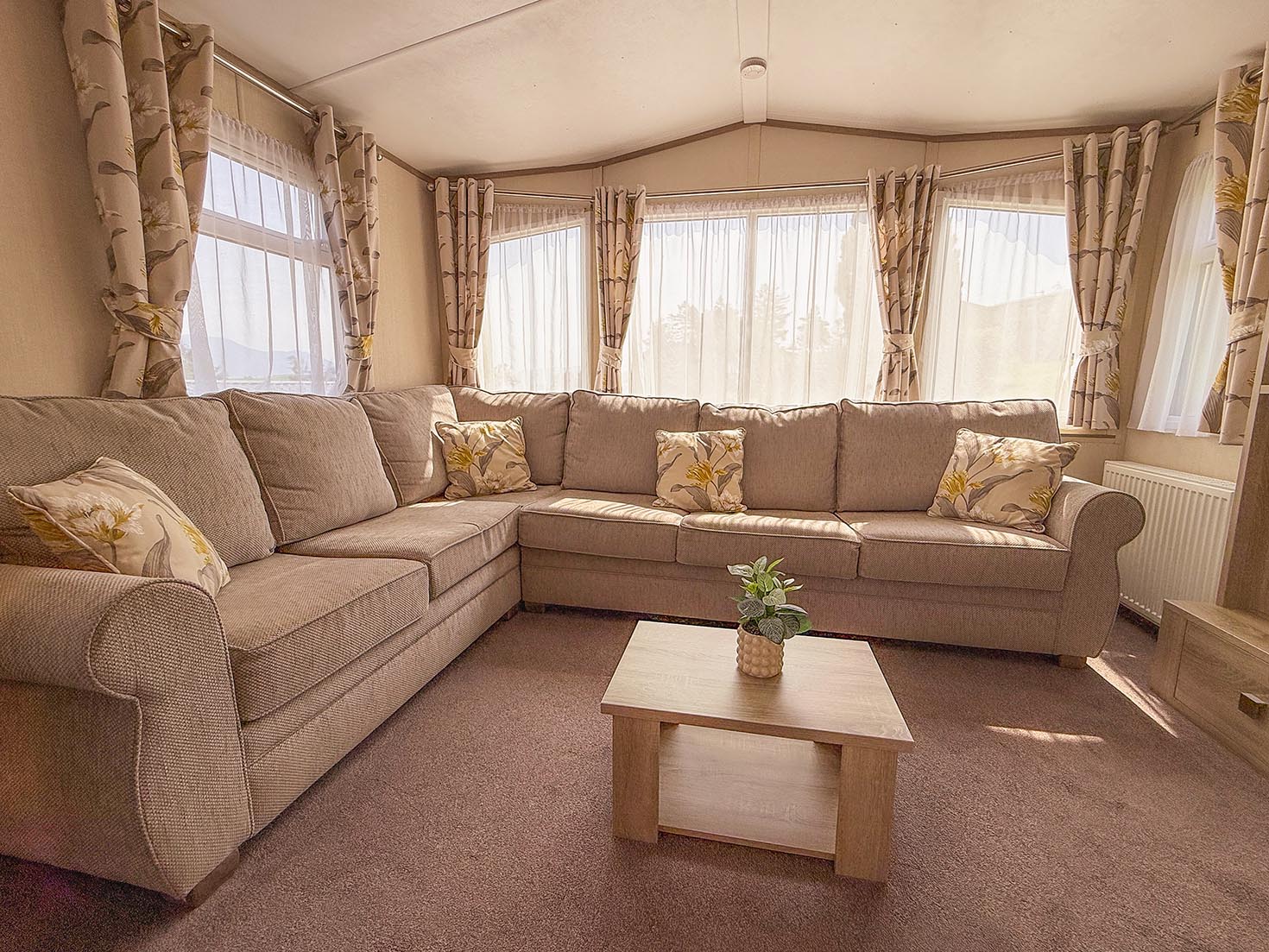 Carnaby Oakdale, pre-owned static caravan for sale in the Lake District, Cumbria