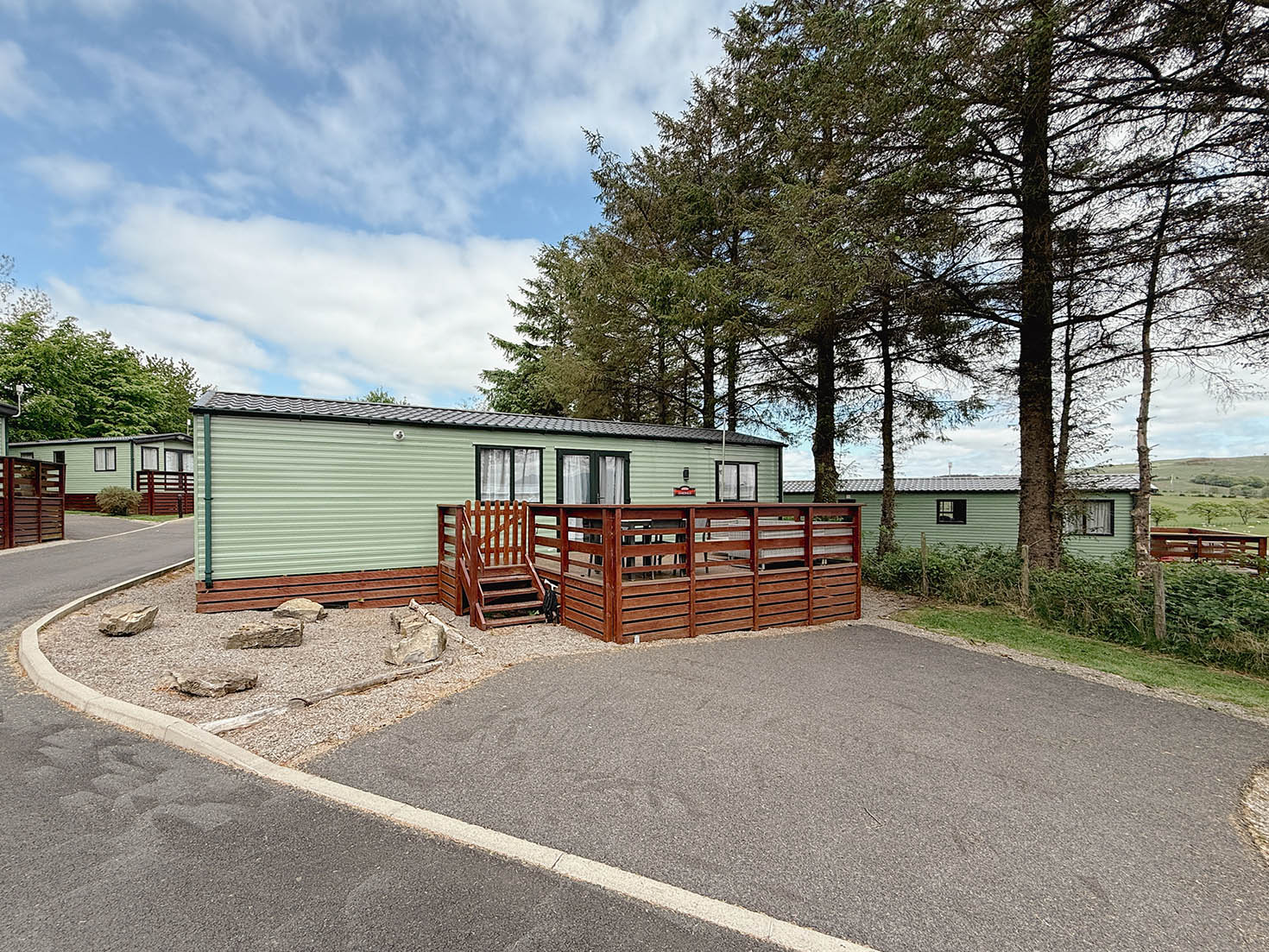 Pre-Owned Carnaby Oakdale Centre Lounge Static Caravan For Sale Lake District