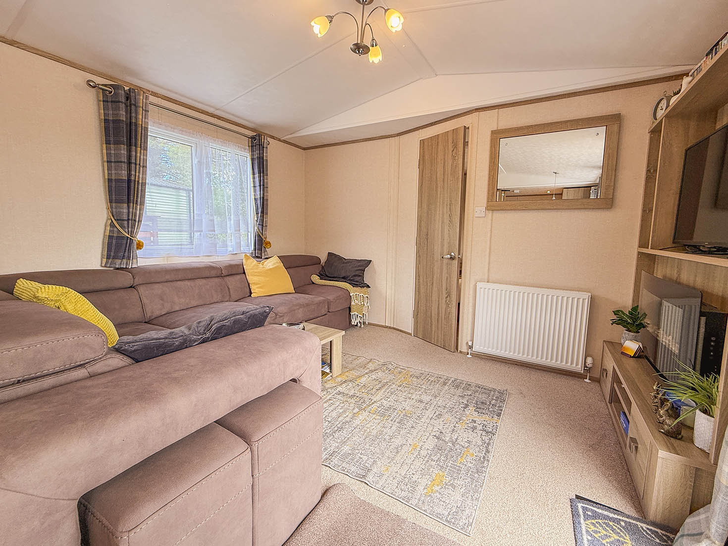 Pre-Owned Carnaby Oakdale Centre Lounge Static Caravan For Sale Lake District