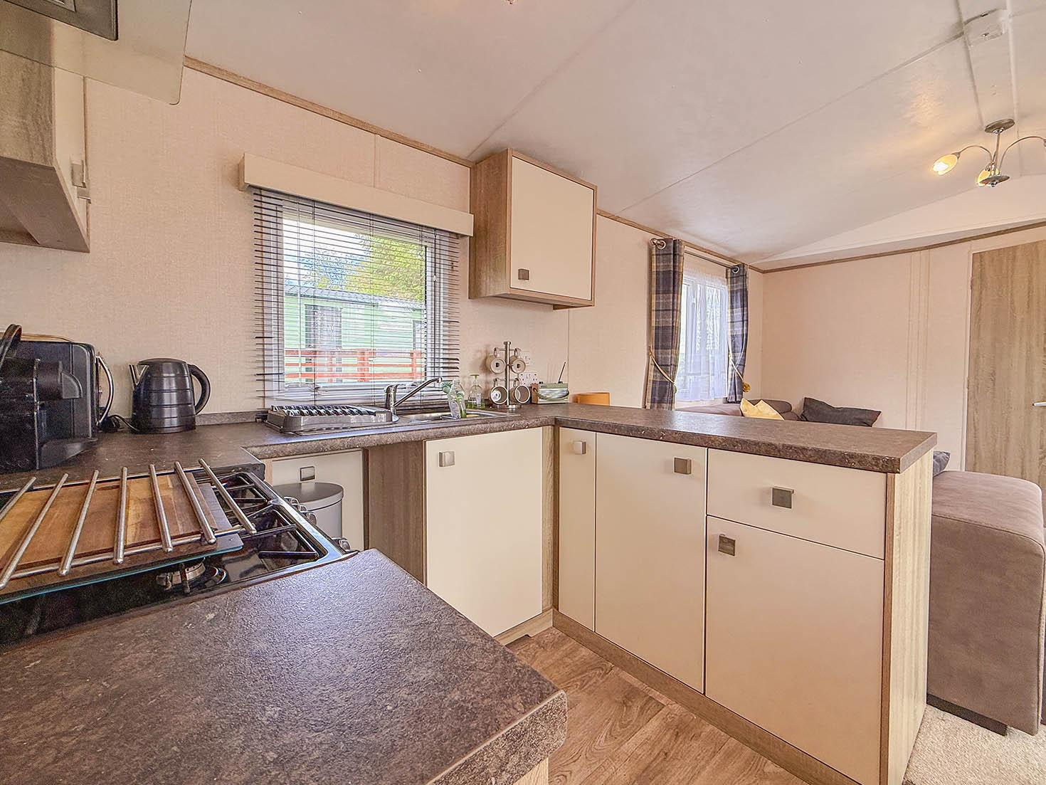 Pre-Owned Carnaby Oakdale Centre Lounge Static Caravan For Sale Lake District