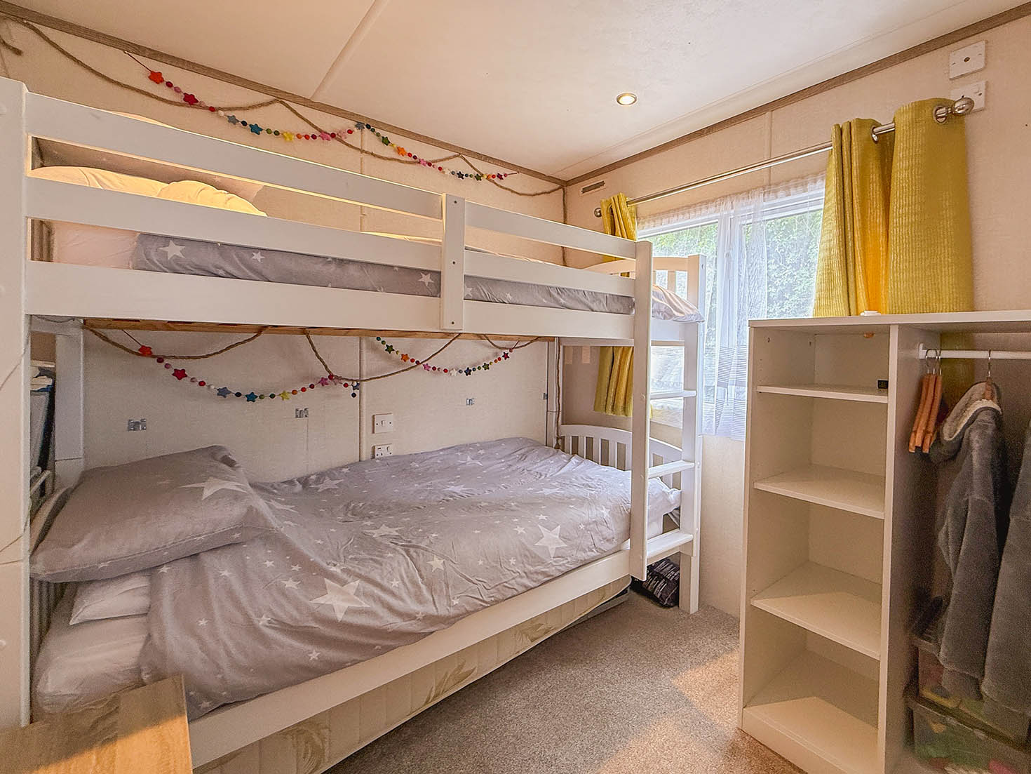 Pre-Owned Carnaby Oakdale Centre Lounge Static Caravan For Sale Lake District