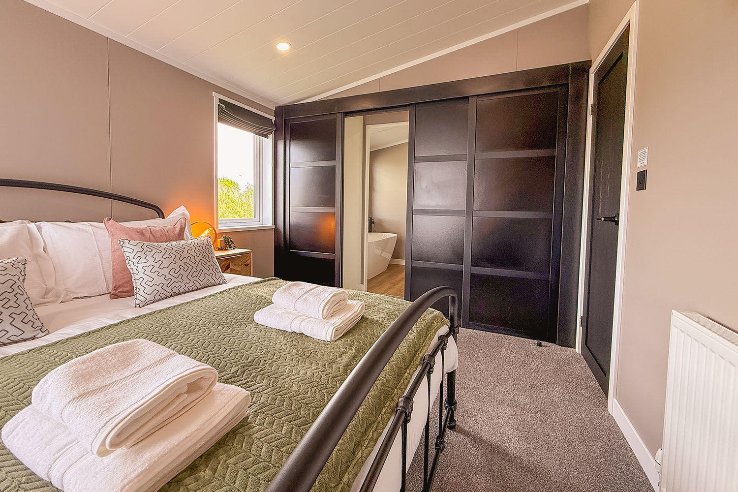 Dogwood Lodge - pet friendly timber lodge to hire Lake District, Cumbria