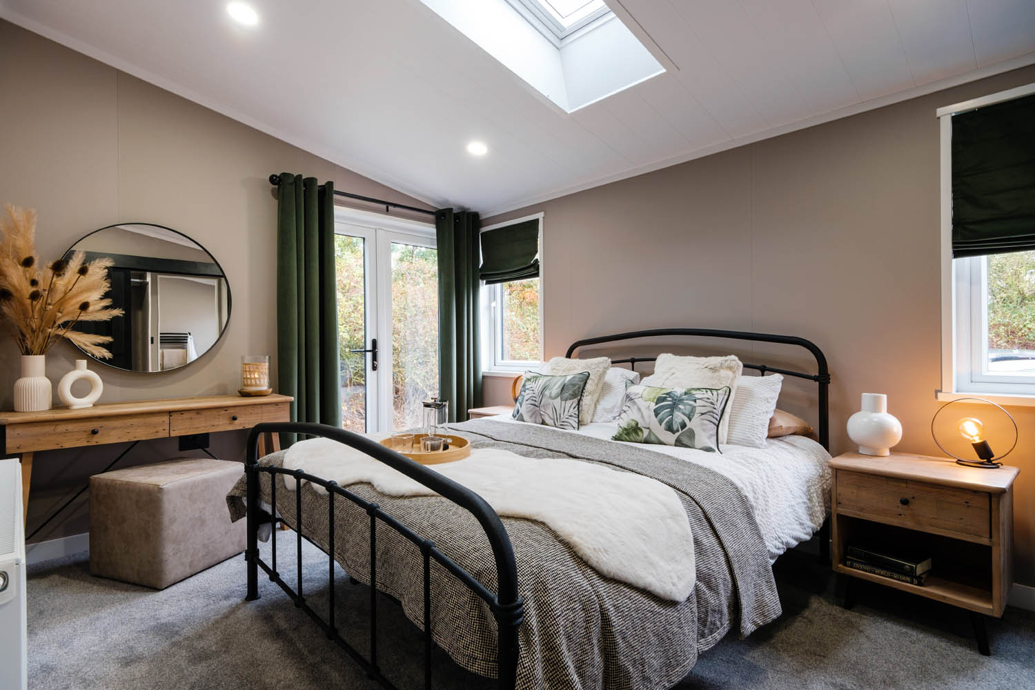 Dogwood Lodge - pet friendly timber lodge to hire Lake District, Cumbria
